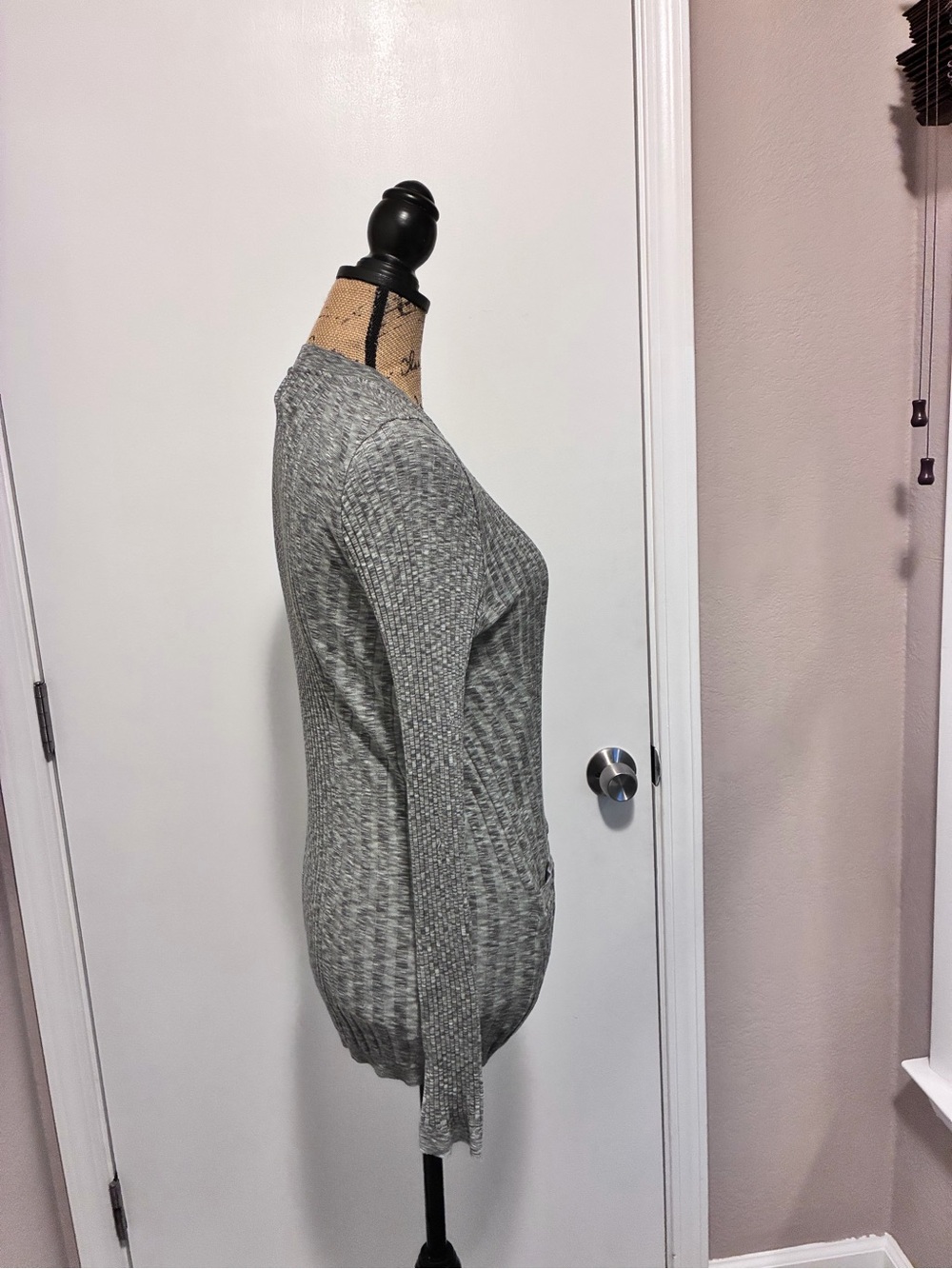 Athleta Heather Grey Ribbed V-Neck Button Cardigan - Picture 4 of 6